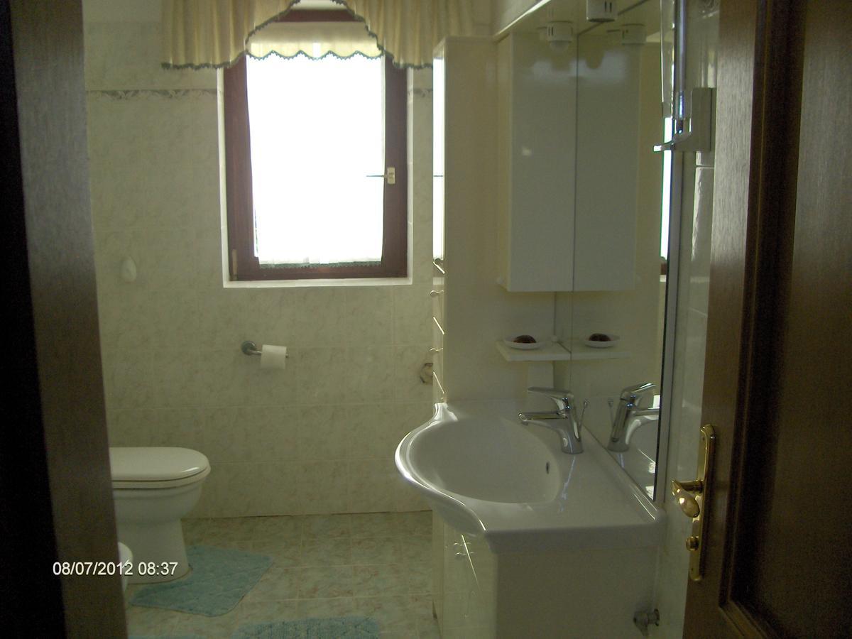 Apartman Andela Labinci Buitenkant foto
